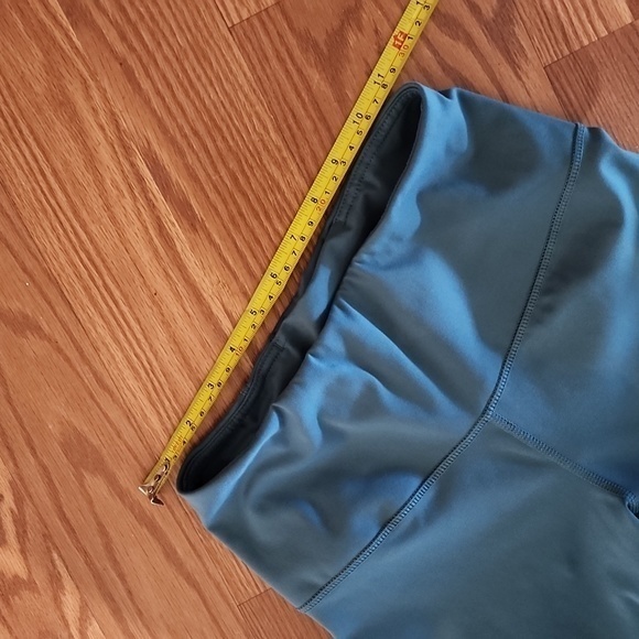 Green yogalicious lux size small - Picture 3 of 8